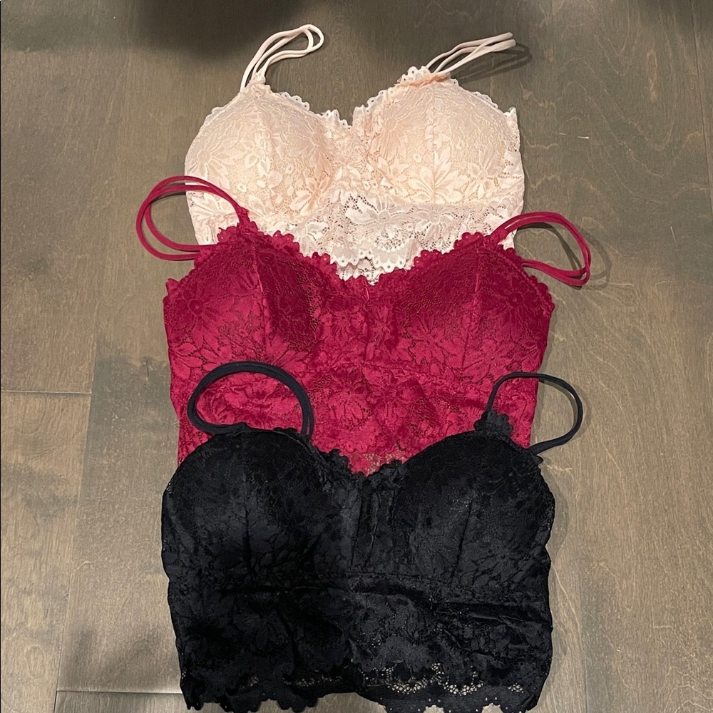 NWT 3pc Lace Bralette Set size S/M